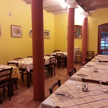 Alfonsine Agriturismo L'Angelinaヴィラ エクステリア 写真