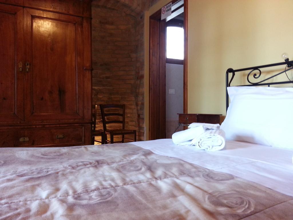 Alfonsine Agriturismo L'Angelinaヴィラ 部屋 写真