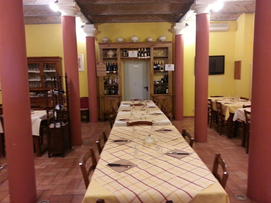 Alfonsine Agriturismo L'Angelinaヴィラ エクステリア 写真